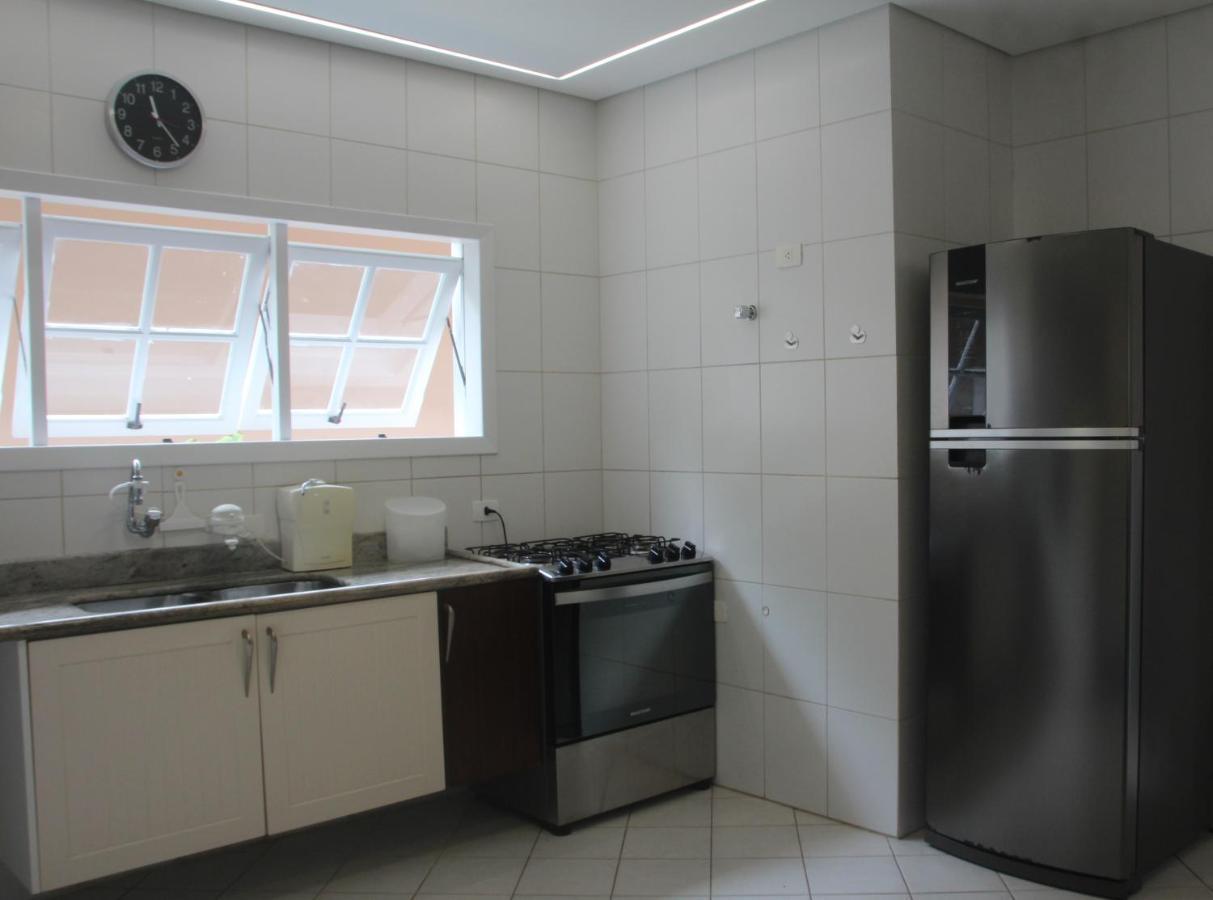 Casa Em Condominio, Pe Na Areia, Praia Guaratuba Бертиога Экстерьер фото